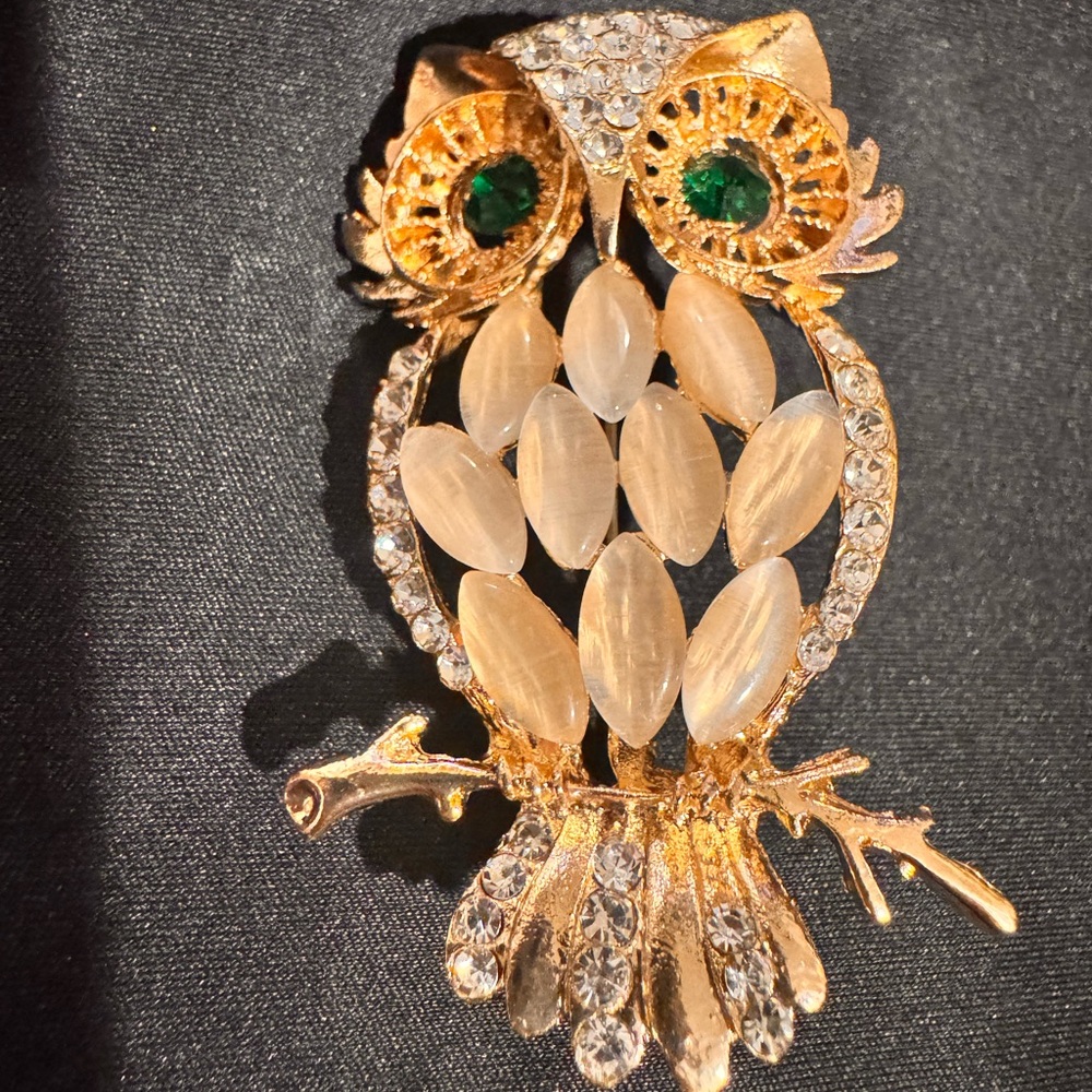 Gold and Green rhinestone Owl Brooch